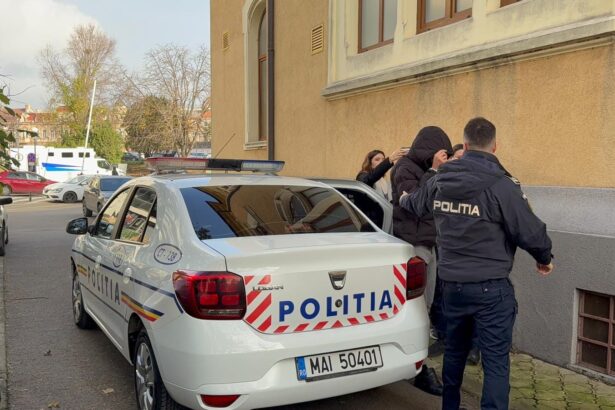 femeie din constanta terorizata de ginere este violent si doarme in fata blocului 6ab1ad803bfa3