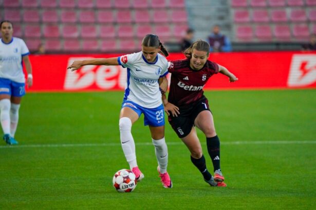 fetele de la farul constanta viseaza la o minune in returul cu sparta praga din europa cup 6abcdf73cb8ef