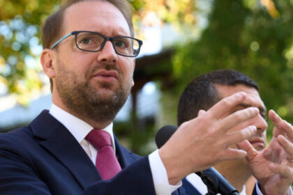 fritz cere alegeri anticipate dupa ce guvernul muresan a picat la vot a venit momentul sa ne intoarcem la votul oamenilor 6abd24f1e8f29