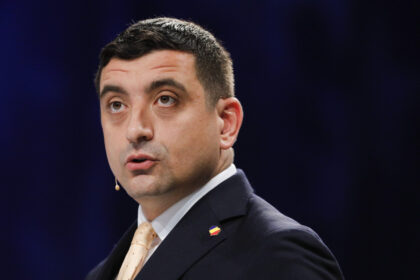 grindeanu spune ca va negocia cu aur daca e numit premier unii uita ce intelegeri se fac in parlament 6ab54c4ad907e