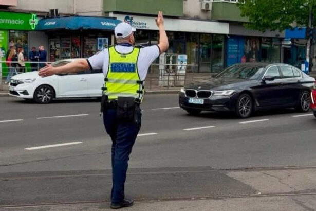 in ce intersectii din bucuresti vor sta politistii in prima zi de scoala plan de fluidizare a traficului rutier 6a9d9852ac05a