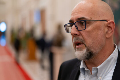 kelemen hunor s a razgandit si nu mai cere depunerea mandatului lui siegfried muresan mergem pana la votul final 6ab2eaf560785