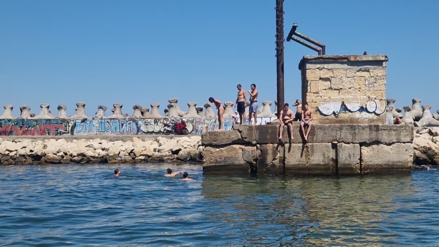 licitatia pentru reparatiile capitale la digul de sud est al portului tomis suspendata 6aada06341c44