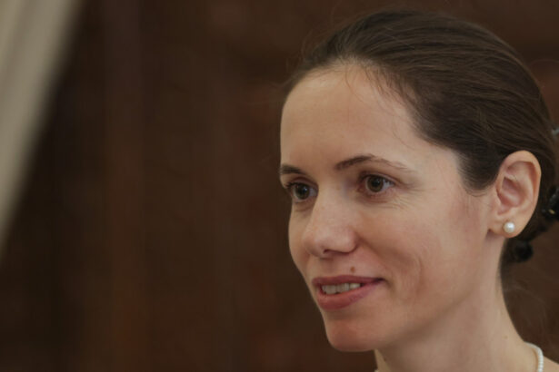 mirabela gradinaru si maia sandu impreuna la o conferinta despre siguranta copiilor pe internet la chisinau 6a991e5d74eb5
