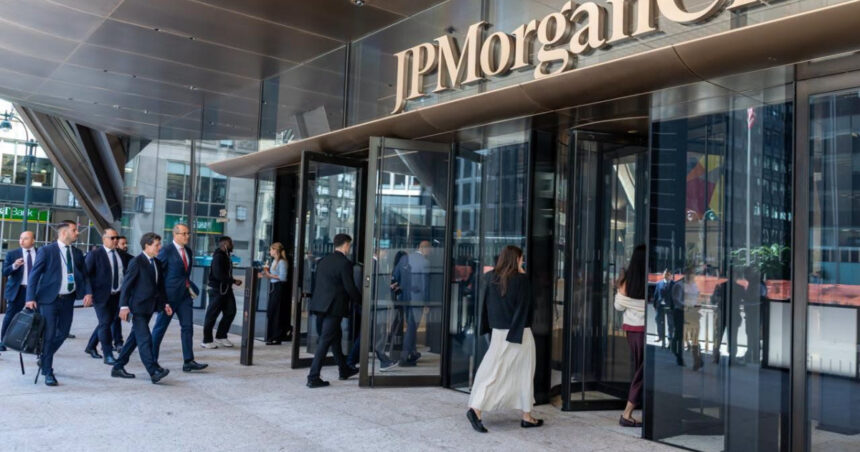 nicusor dan la sediul jpmorgan ce mesaje au primit marii investitori despre deficitul si viitorul economic al romaniei 6ab209f8ed289