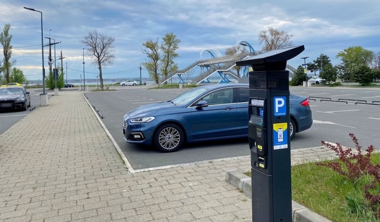 noi reguli pentru parcarile din constanta prima ora de parcare in zona centrala ar urma sa coste 5 lei iar urmatoarele cate 10 lei 6aabb7ad0e787