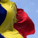obligativitatea sarutarii steagului ar putea disparea din proiectul aur partidul cheama oamenii si institutiile la consultari 6aaa836484774