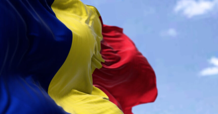 obligativitatea sarutarii steagului ar putea disparea din proiectul aur partidul cheama oamenii si institutiile la consultari 6aaa836484774