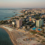 oportunitate pe litoral trei apartamente din statiunea saturn scoase la licitatie 6a9f2df37dbe1