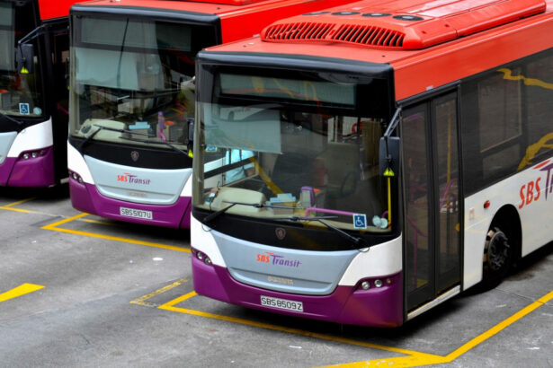 orasul care a decis sa sanctioneze pasagerii care asculta muzica la volum ridicat in autobuze 6ab36aa492ace