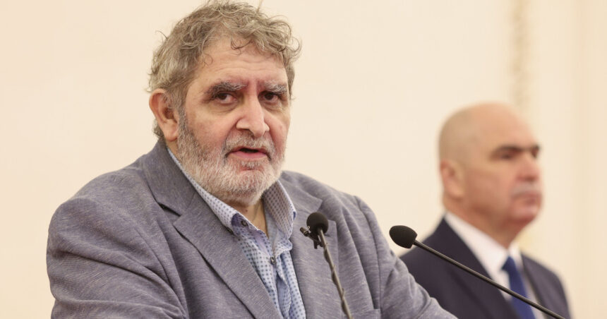 pambuccian la consultarile de la cotroceni l am rugat pe presedinte sa amane propunerea de premier 6aabb9e90a9bd