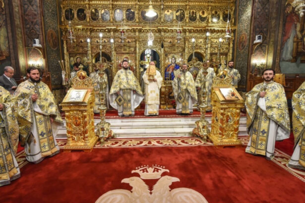 patriarhia si initiatorul proiectului de lege privind ziua tricolorului se contrazic pe rugaciune e inscrisa in regulamentul militar 6aa2d041366c4