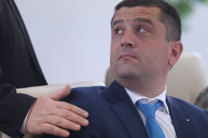 raspunsul lui radu miruta la amenintarea pnl cu ccr oamenii s au saturat de galagia politica ce spune despre anticipate 6aba9cd4e94a1