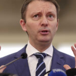 siegfried muresan vrea sa infiinteze o singura politie nationala si un ghiseu unic pentru cetateni ce spune despre pensiile speciale 6ab4d4da4b0b9