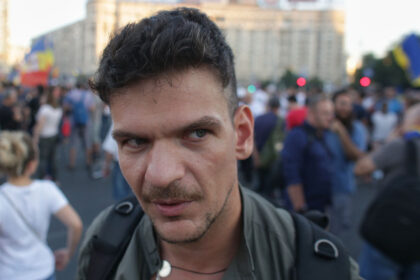 tudor chirila au picat in aceeasi oala cu huliganii protestul ciobanilor deturnat de reteaua din jurul lui simion si georgescu 6aa9aa8d0c15e
