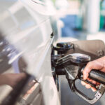 video cel mai mare pret la benzina din istorie carburantii s au scumpit din nou ce tarife au fost afisate azi la pompa 6a9aa476d8037