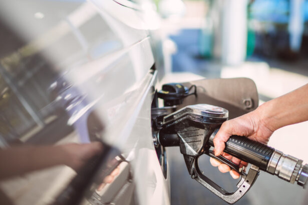 video cel mai mare pret la benzina din istorie carburantii s au scumpit din nou ce tarife au fost afisate azi la pompa 6a9aa476d8037