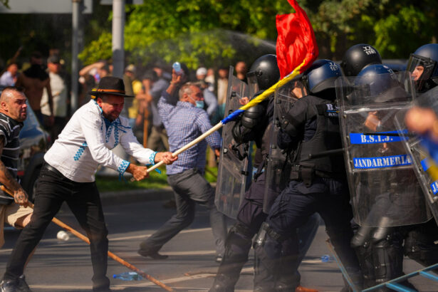 video cum s a facut mobilizarea pentru protestul violent din piata victoriei retelele sociale au fost inundate de mesaje 6aaa4c49d8787