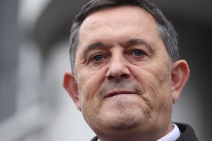 video gheorghe piperea aur dupa nominalizarea lui siegfried muresan nu vom vota daca se tine de cuvant acelasi lucru va face si psd 6aac18d09345f