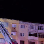 video incendiu la bals 52 de oameni au fost evacuati dupa ce blocul in care locuiau a luat foc 6a9bbddbd3a24