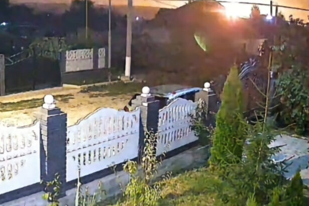 video o drona a intrat in spatiul aerian al republicii moldova si s a prabusit momentul exploziei surprins de o camera de supraveghere 6abcc4ccd69a5