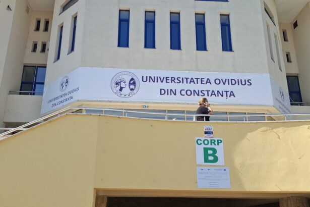 video perchezitii dna la universitatea ovidius sunt cautate probe privind fraudarea unor examene 6a9a7f2c26b96