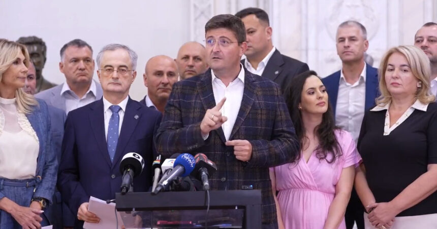video pnl si usr contesta la ccr noua impartire a posturilor din camera deputatilor un inceput de lovitura de stat dat de aur si psd 6a9edc038153a