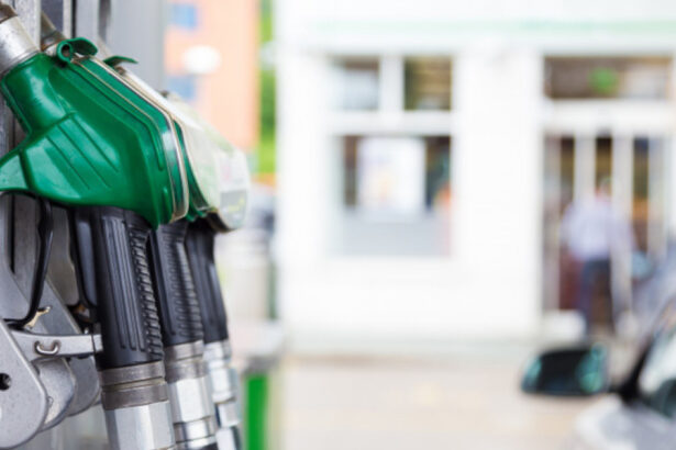video scumpiri la pompa benzina atinge un nou maxim istoric ce preturi sunt afisate la statiile de alimentare 6a9bba3102b08