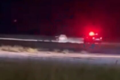 video se credea in filmele politiste americane un individ a fugit de politisti la mangalia si a fost urmarit inclusiv pe plaja 6ab798c1cec80