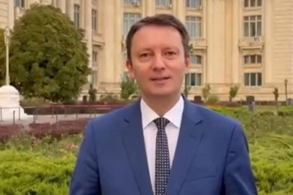 video siegfried muresan mesaj catre romani inaintea votului de miercuri pentru investirea guvernului vom vedea daca reusim sa depasim criza 6abc06f0e1a74
