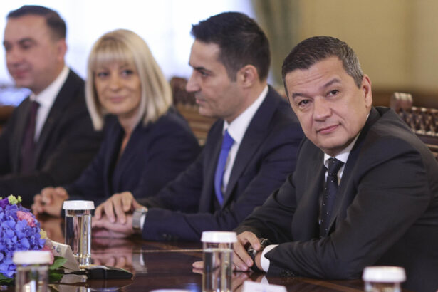 video sorin grindeanu catre nicusor dan la consultarile de la cotroceni psd e indreptatit sa conduca guvernul 6aab8fb547f4f
