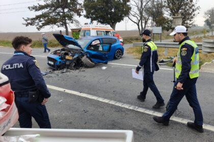accident grav la sibioara intre 2 autoturisme 6 persoane au fost transportate la spital 6acb2a81450a3