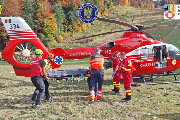 accident grav pe munte un adolescent de 14 ani a cazut pe un traseu de mountain bike a fost nevoie de interventia elicopterului smurd 6acbd56d1fda3