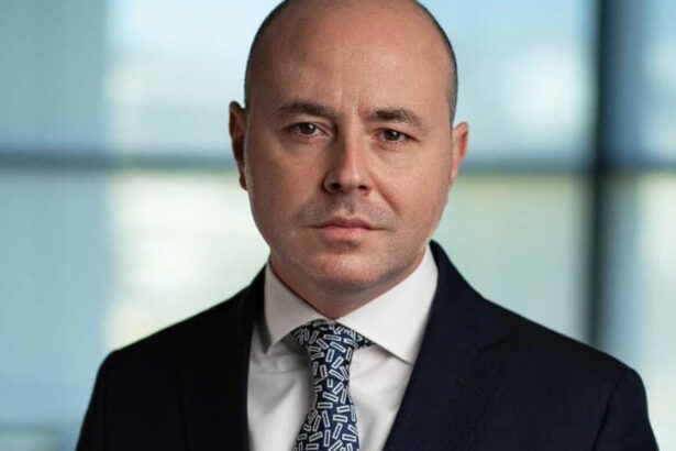 alexandru muraru vicepresedinte pnl psd pregateste suspendarea presedintelui nicusor dan lipsesc doar 18 voturi 6ac8d024cbcd6