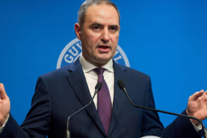 alexandru nazare despre o posibila nominalizare pentru functia de premier e onorant ca numele meu sa apara 6abec3c6384a0