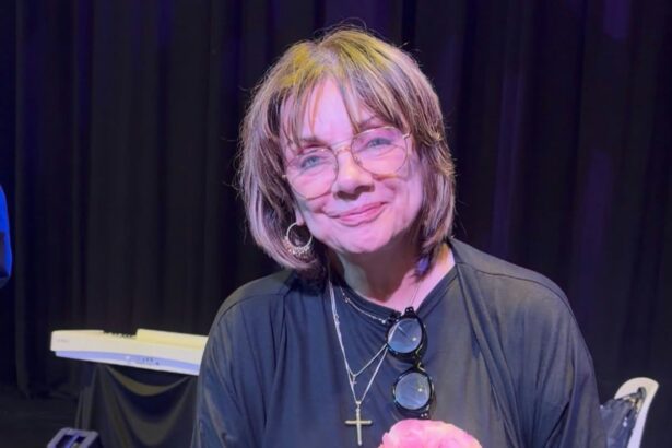 carmen tanase despre teatru cultura si valorile care se transmit din generatie in generatie 6ad153b3562ec