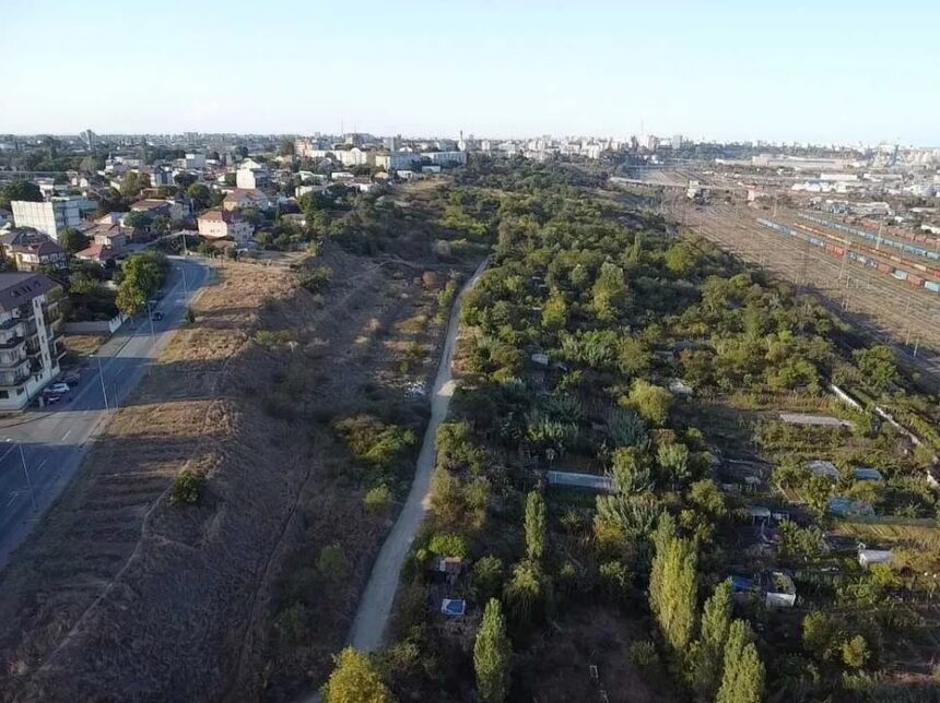 cum ar trebui sa se schimbe la fata zona cuprinsa intre strada traian si soseaua portului promenada si inaltime maxima de doua trei etaje 6ac2e632ed0de
