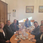 dungaciu si alti membri aur s au intalnit cu a cincea coloana a lui putin partidul premierului pro rus din bulgaria 6ac77e807dfed