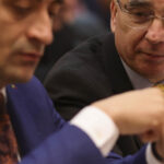 exclusiv apelul lui simion de eliberare a lui georgescu interpretat de peiu e catre stat sa nu cada iar in pacat ca pe vremea lui basescu 6aca2f8d6f29d
