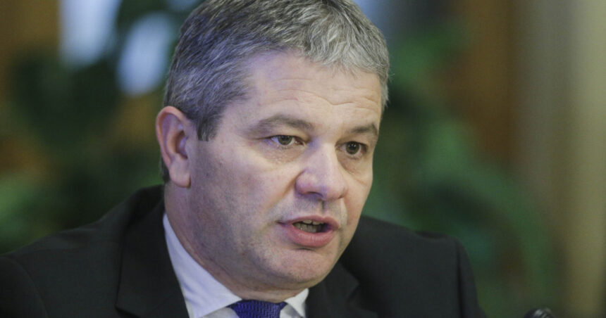 exclusiv florian bodog psd despre intalnirea premierului cu fanel bogos e neobisnuit ca ilie bolojan sa primeasca pe cineva in audienta 6ac0ad9d31055
