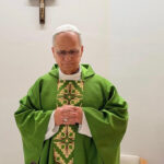 foto papa leon al xiv lea a oficiat o slujba in spital dupa operatia pentru cancer pulmonar cand va aparea in public 6ad22318d7fbb
