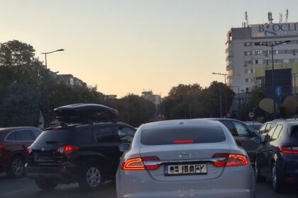foto talmes balmes in intersectia de la dacia nu functioneaza semafoarele 6ac5d673d85e9