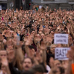 galerie foto mii de oameni protesteaza in spania din cauza crizei locuintelor chiriile principala nemultumire 6ac13b5d1c537