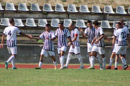 liderele din liga a v a danubius rasova si viitorul pecineaga isi pastreaza invincibilitatea in acest sezon 6acd3e01d9a6a