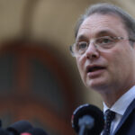 luca niculescu ia in calcul un guvern hibrid sa existe un acord intre partide ca nu se lanseaza in excese in parlament 6acd4a1a7d42e