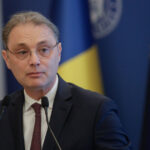 luca niculescu mesaj pentru partide timpul nu este nelimitat ce varianta de guvern prefera premierul desemnat 6acc81b2e42aa