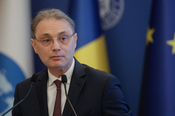 luca niculescu mesaj pentru partide timpul nu este nelimitat ce varianta de guvern prefera premierul desemnat 6acc81b2e42aa