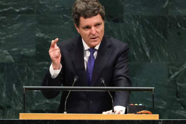 mesajul lui nicusor dan la 3 ani de la atacurile hamas din 7 octombrie nu exista nicio justificare pentru o astfel de barbarie 6ac64ca058862