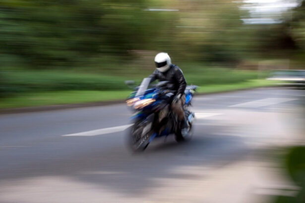 motocicletele si mopedele vor putea circula pe benzile de autobuz in ce conditii se va aplica noua regula 6ac62978d3d07