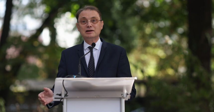 negocieri cruciale pentru formarea noului guvern luca niculescu continua astazi discutiile cu partidele parlamentare 6acc70206af28